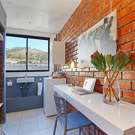 Happy Rhino Hotel Cape Town Bagian luar foto
