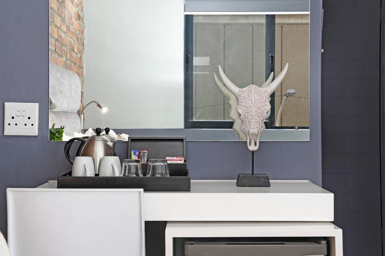 Happy Rhino Hotel Cape Town Bagian luar foto