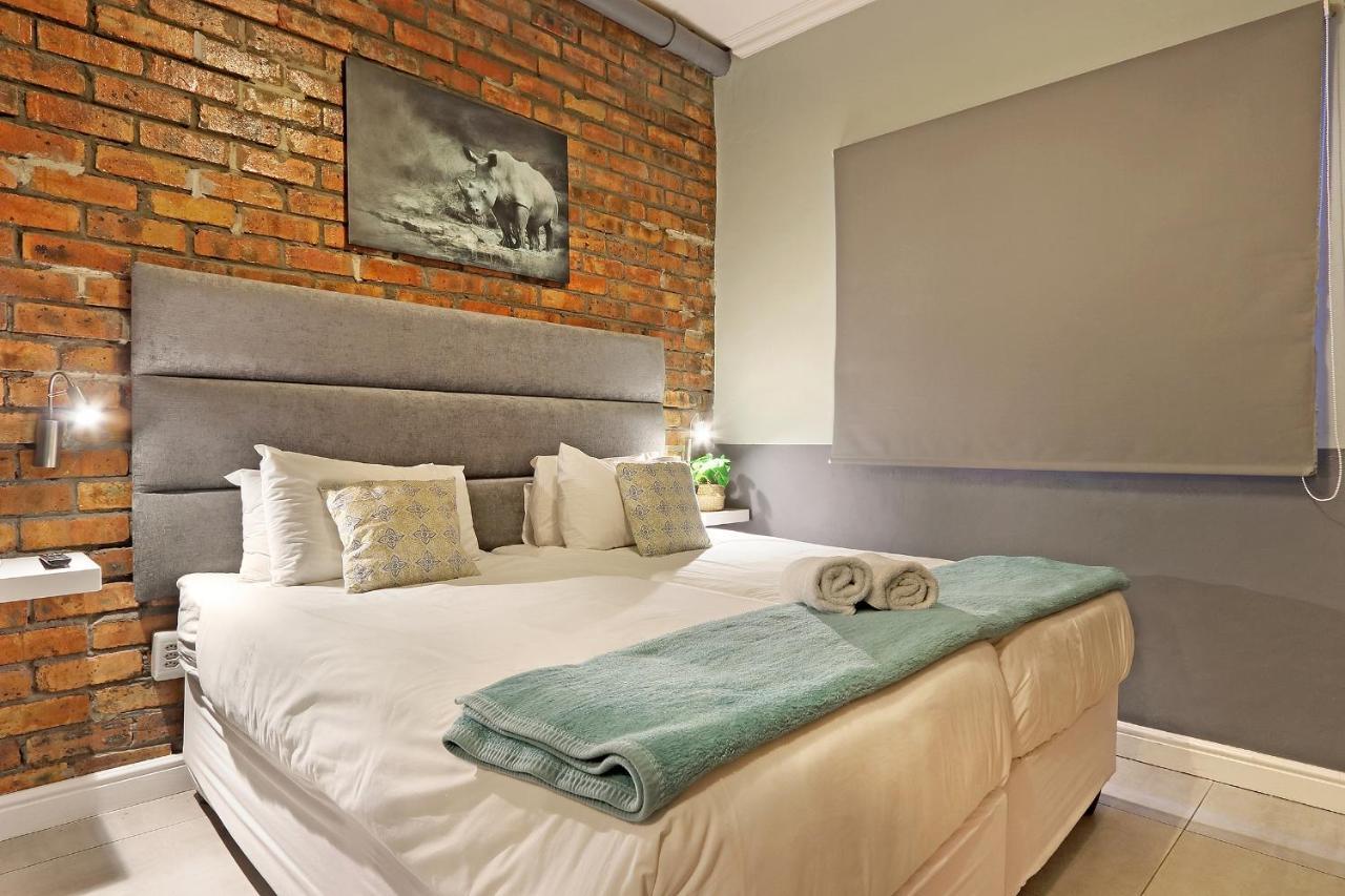 Happy Rhino Hotel Cape Town Bagian luar foto