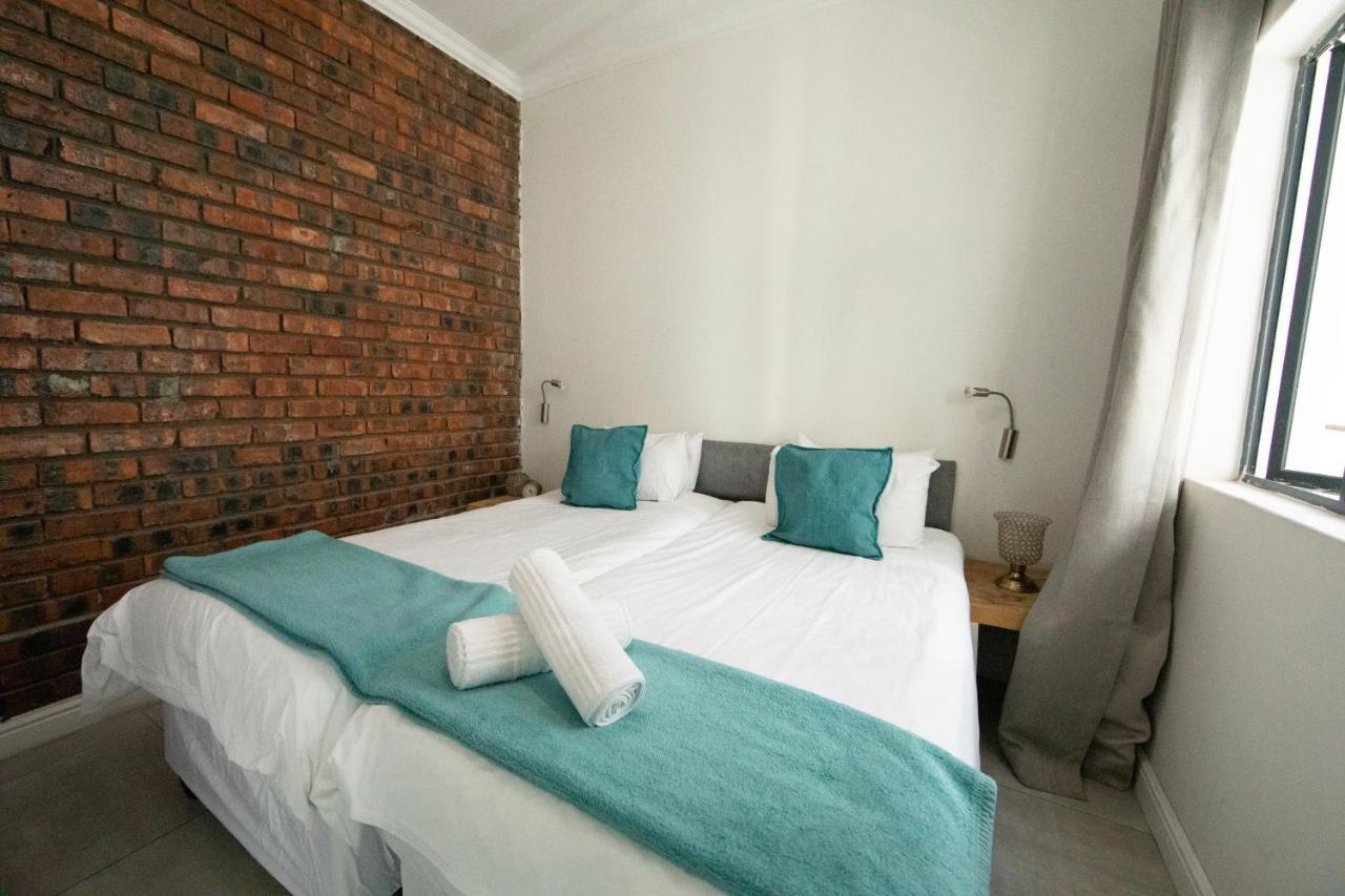 Happy Rhino Hotel Cape Town Bagian luar foto