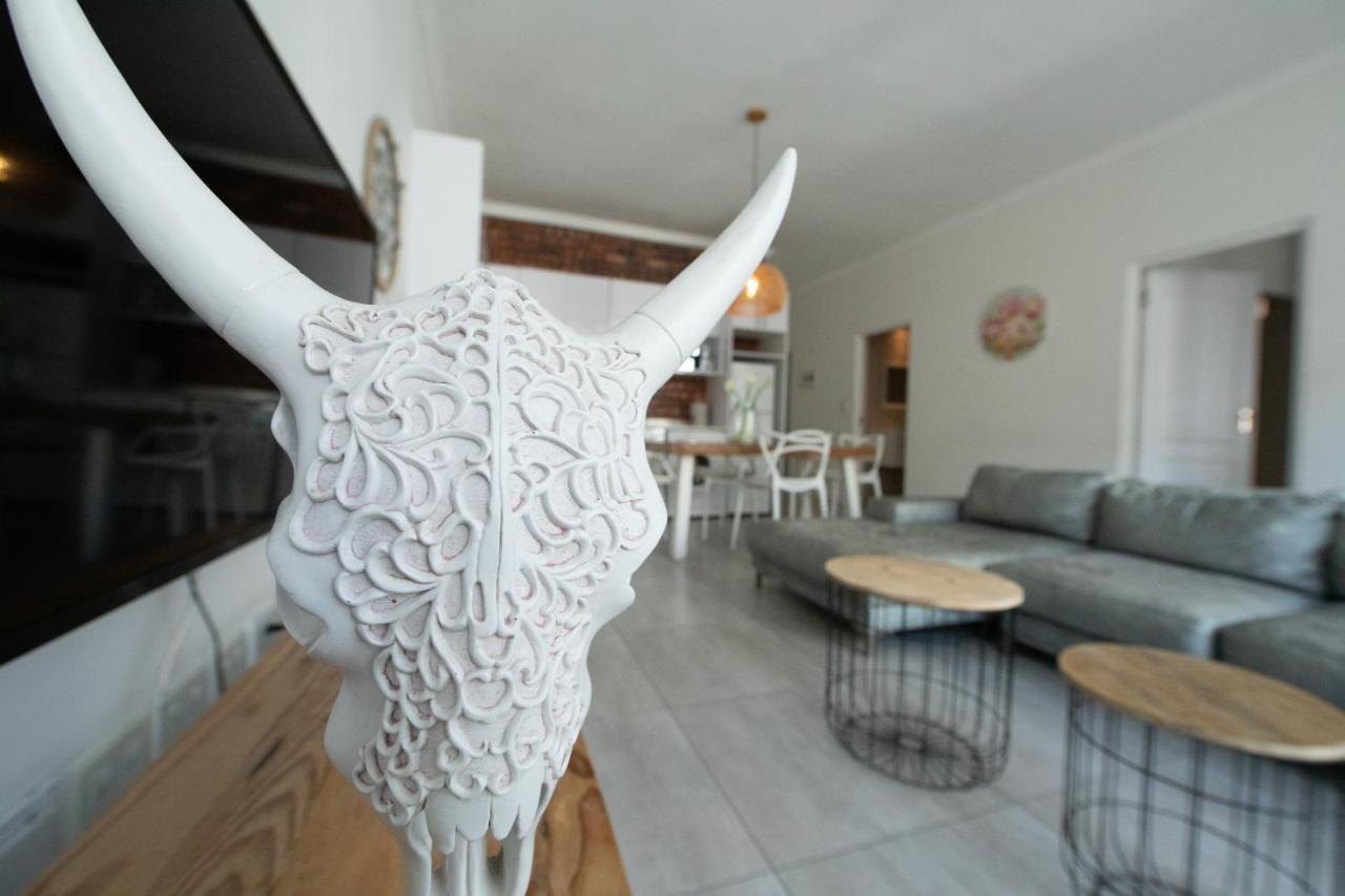 Happy Rhino Hotel Cape Town Bagian luar foto